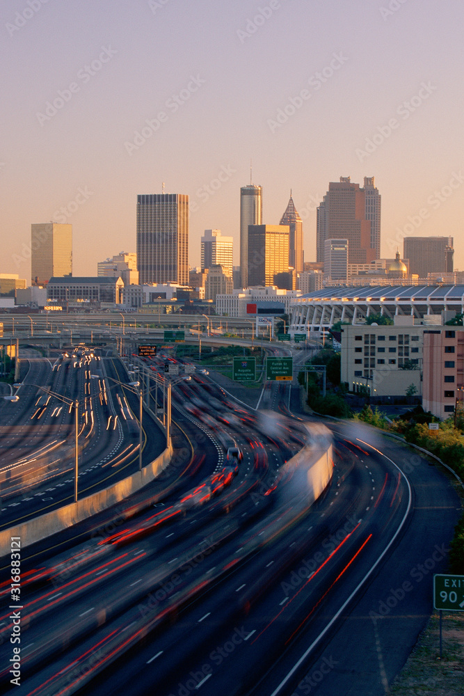 Rush hour traffic with Atlanta beyond