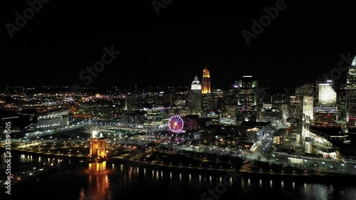 Wallpaper Mural Aerial establishing shot of Cincinnati Ohio USA Torontodigital.ca
