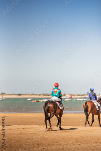 Carreras de caballo en la playa © Jesús