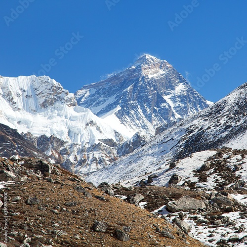 Mount Everest from Gokyo valley, Himalayas mountains © Daniel Prudek