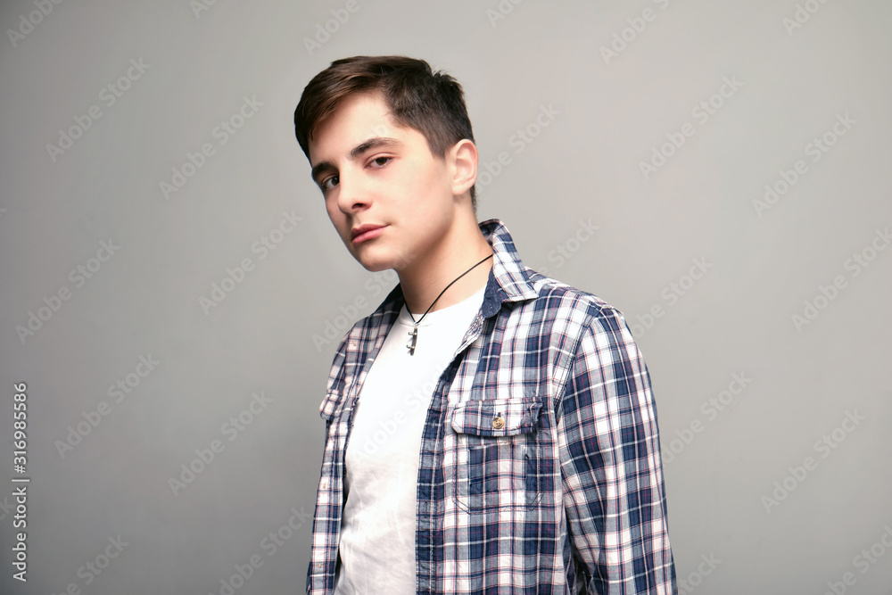 Obraz premium Handsome teenage boy