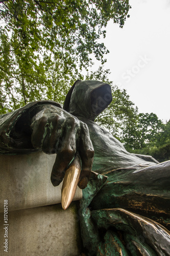 Anonymus statue in Vajdahunyad castle photo