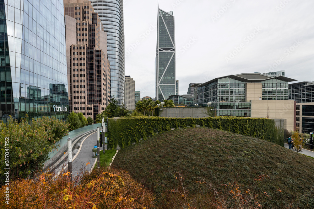 Fototapeta San Francisco, California, USA - December 21, 2019, Salesforce Park in the Soma area, a luxury park in the center of San Francisco, located on the fourth floor of the city center transit