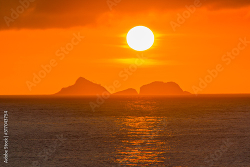 sunset at arpoador beach in Rio de Janeiro © BrunoMartinsImagens