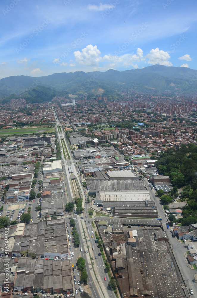 Panoramica aerea Medellin, South American Colombia