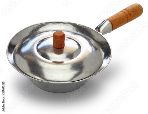 moo op, thai aluminum casserole pot for steamed prawn with vermicelli