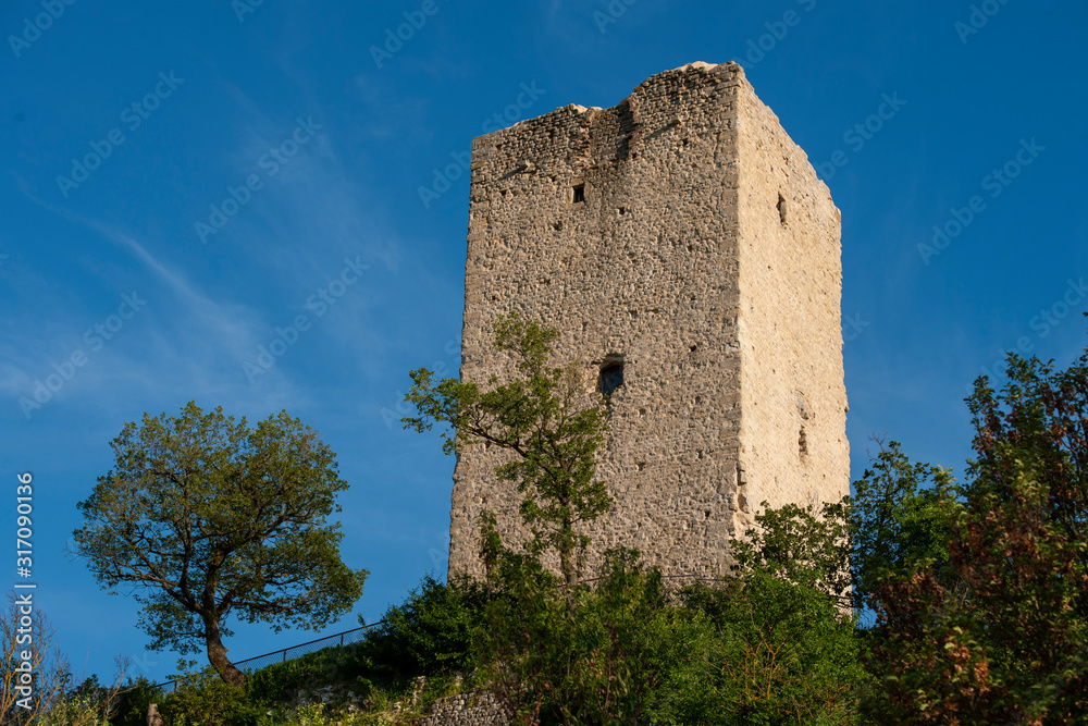 Torre di Rossenella