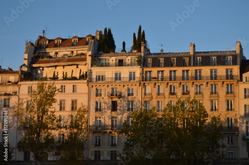 Parisian Buildings © helena