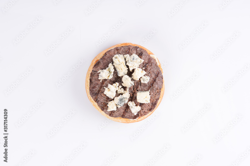 phased assembly of a hamburger on a white background11 phased assembly of a hamburger on a white background11