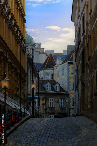 Fototapeta Naklejka Na Ścianę i Meble -  Sidestreet, Vienna, Austria