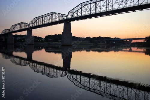 Walnut Street Bridge . Chatt. TN.