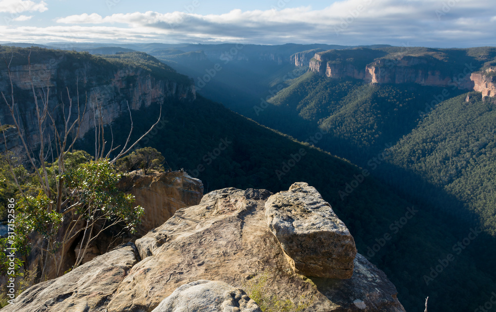 Hanging Rock Lookout, Blue Mountains, Australia