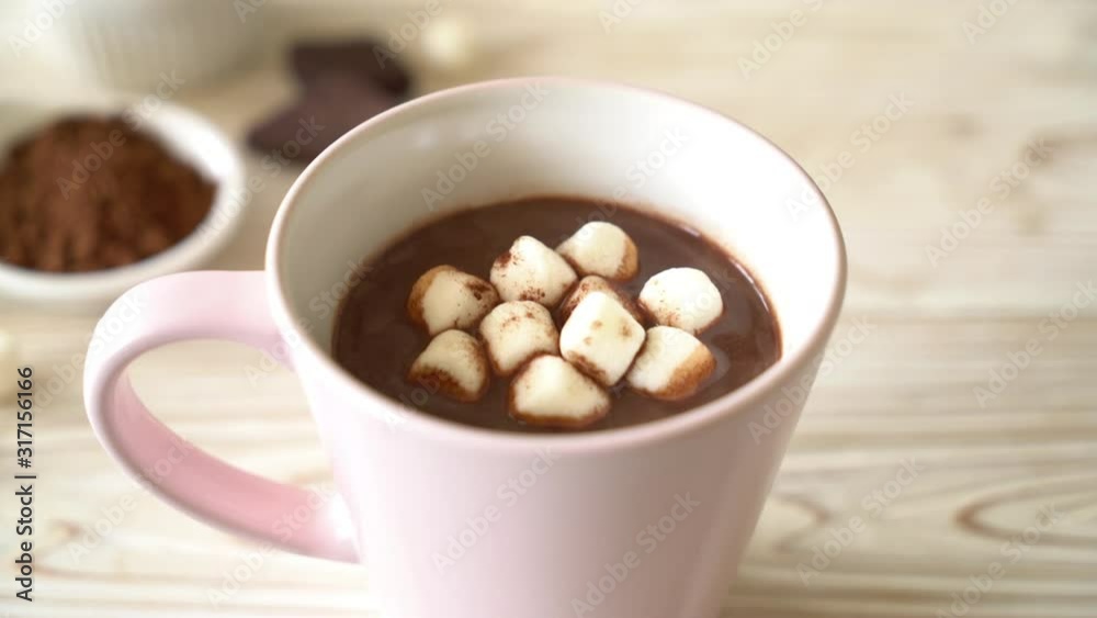 hot chocolate cup with marshmallows hot chocolate cup with marshmallows
