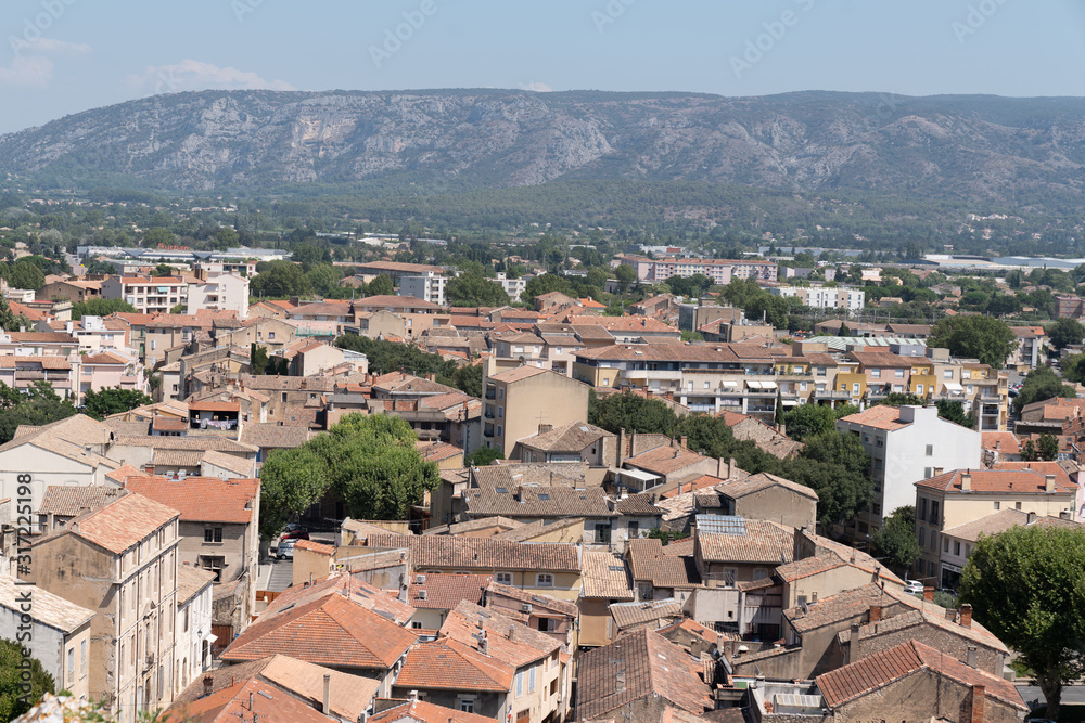cavaillon roof view from hill in south france