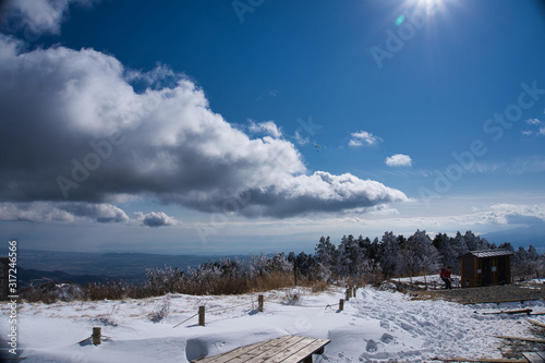 雪山　冬　パラグライダー　青空　風景 © Kazuhiro.Kimura