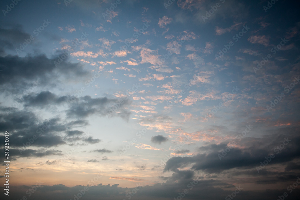 Fototapeta premium Sunset Sky with cloud background