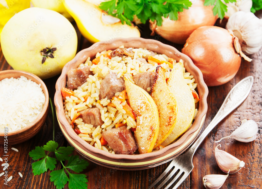 Pilaf with meat and quince