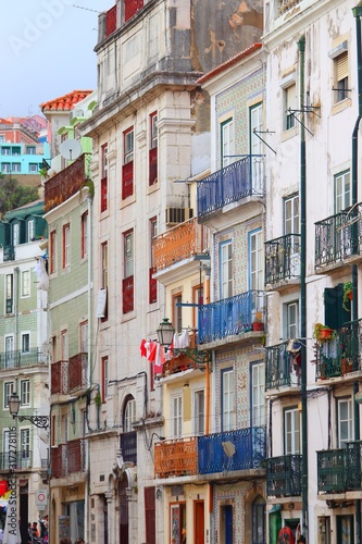 Lisbon street, Portugal © Tupungato