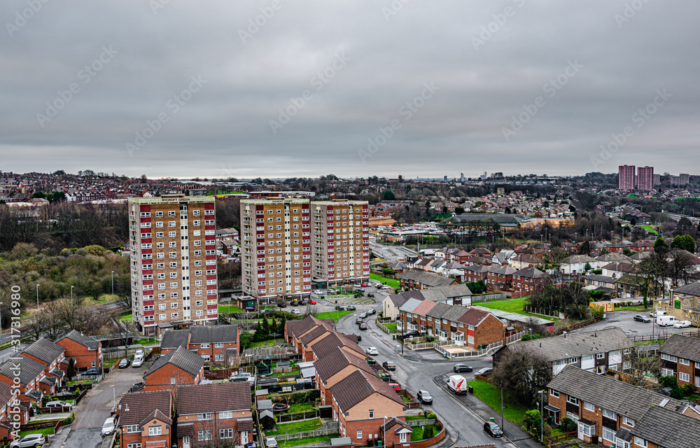 Obraz premium The view from Bramley looking into Leeds City centre