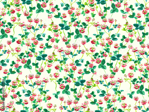Seamless pattern of small flowers and leaves of pink clover