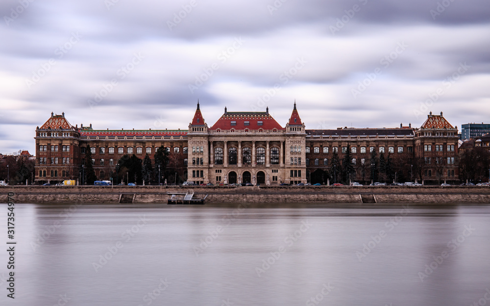 Long exposure of Technical University of Budapest over the Danube river