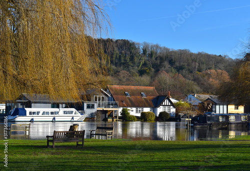 Stunning range of new build 2 bedroom riverside homes for sale from leading English estate agents. Idyllic rural location good transport links local amenities make everyday life simple. Move in offers