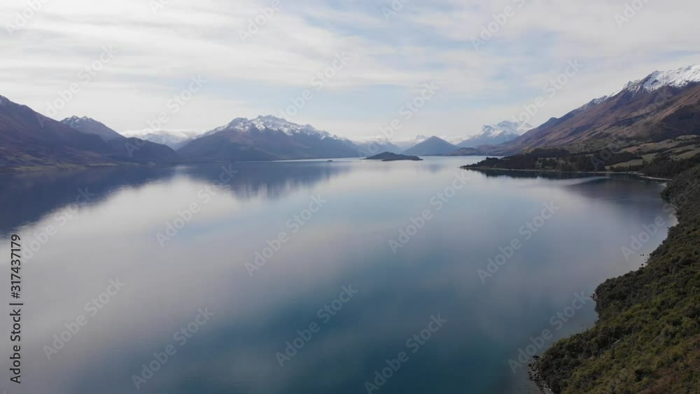 mirror lake wakatipu glenorchy reflection glenorchy road 4k mirror lake wakatipu glenorchy reflection glenorchy road 4k
