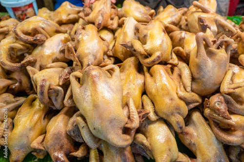 Wallpaper Mural Chinese New Year's Eve :  boiled chicken on sales at market for chinese new year festival. Torontodigital.ca