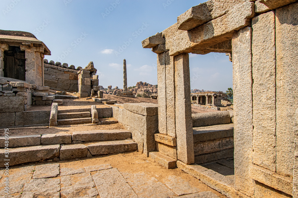 Fototapeta premium Architecture of Sasivekalu Ganesha Temple