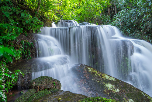 Fototapeta Naklejka Na Ścianę i Meble -  Beauty in nature, Mun Dang Waterfall at Phu Hin Rong Kla National Park, Thailand	