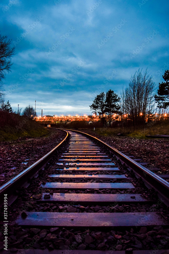 Obraz premium railway in sunset