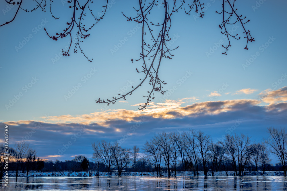 St-Lawrence river in the winter, Lachine rapids St-Lawrence river in the winter, Lachine rapids