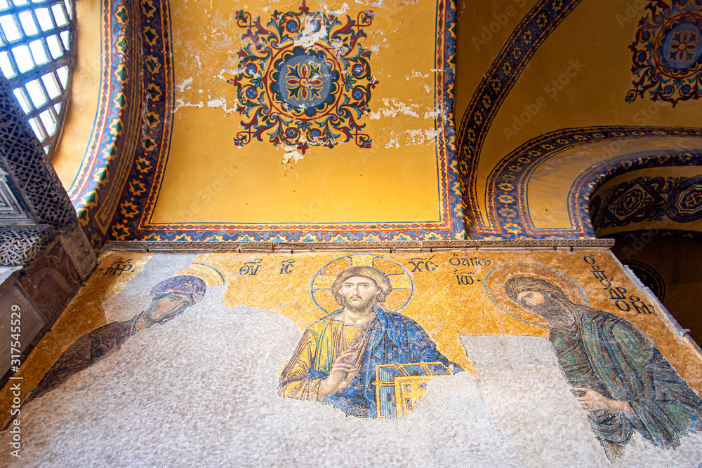 Jsjsus ISTANBUL - DEC 29: Mosaic of Jesus Christ or Byzantine Mosaic in Hagia ...