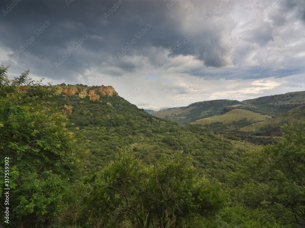 Obraz premium Storm atmosphere in South African mountain