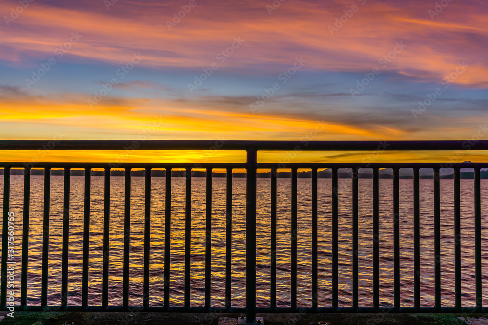 Fototapeta premium Sunset Of Many Colors