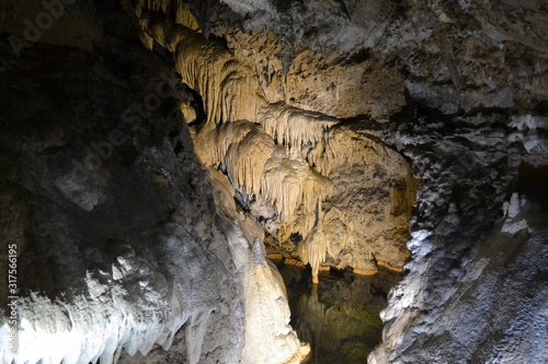 Nacieki, Jaskinia Bielska, Słowacja