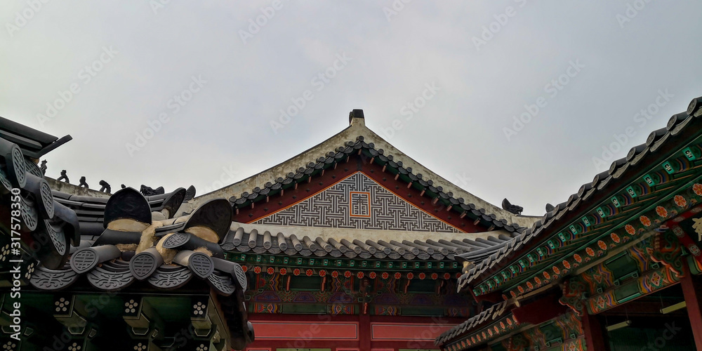Beautiful roof and ornaments in Korean Palace Beautiful roof and ornaments in Korean Palace