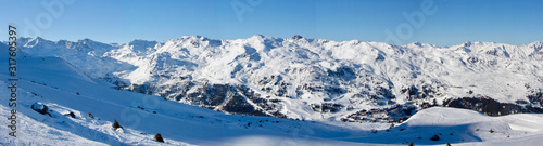 Meribel mottaret panoramic valley view sun snowy mountain landscape France alpes 3 vallees