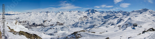Val thorens les menuires aiguille peclet panorama glacier view sunset snowy mountain landscape France alpes photo