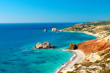 Fotobehang Cyprus Petra tou Romiou rotsen Cyprus  © tilialucida