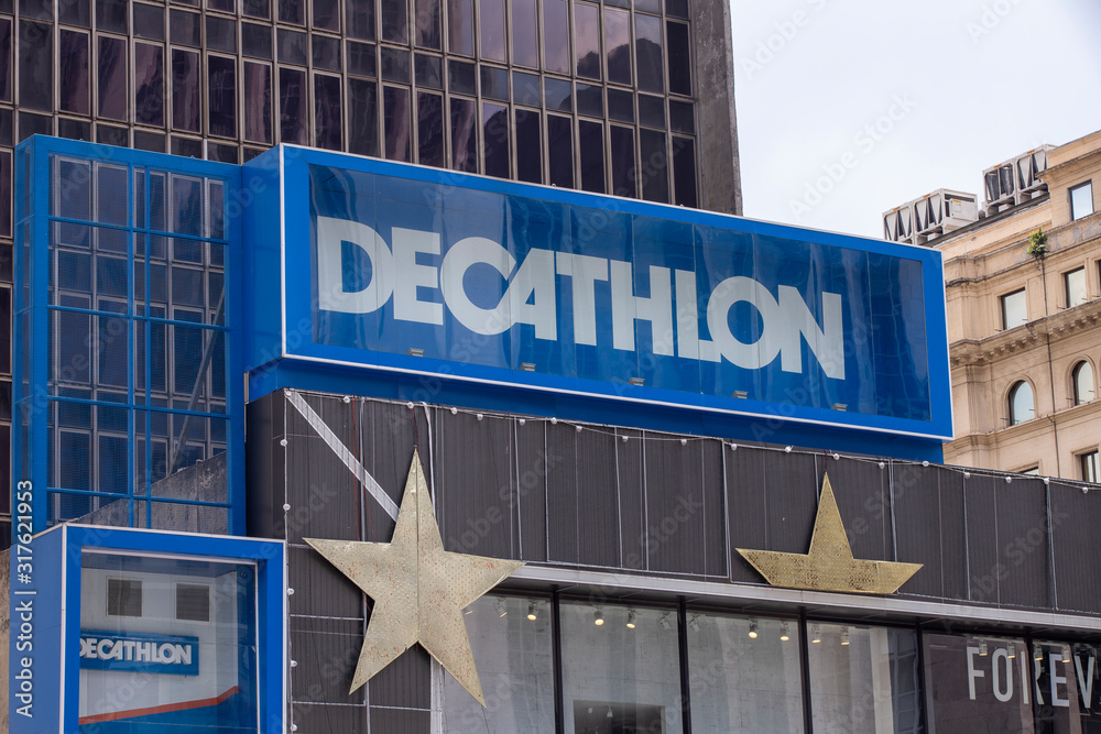 Sao Paulo, Brazil - december 29 2019 - Decathlon sign on building in  Paulista avenue. Decathlon is a french company and one of the world's  largest sporting goods retailers Photos