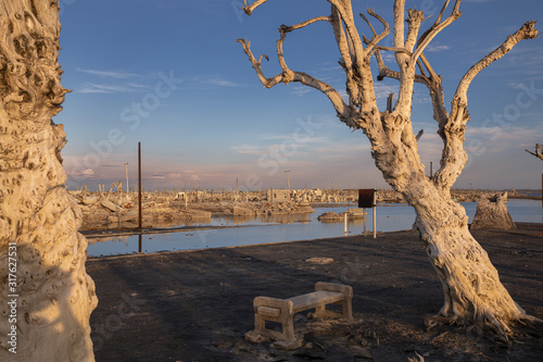 Ruinas de la Villa Epecuén en la provincia de Buenos Aires, Argentina, después de haber estado 20 años bajo el agua.. photo