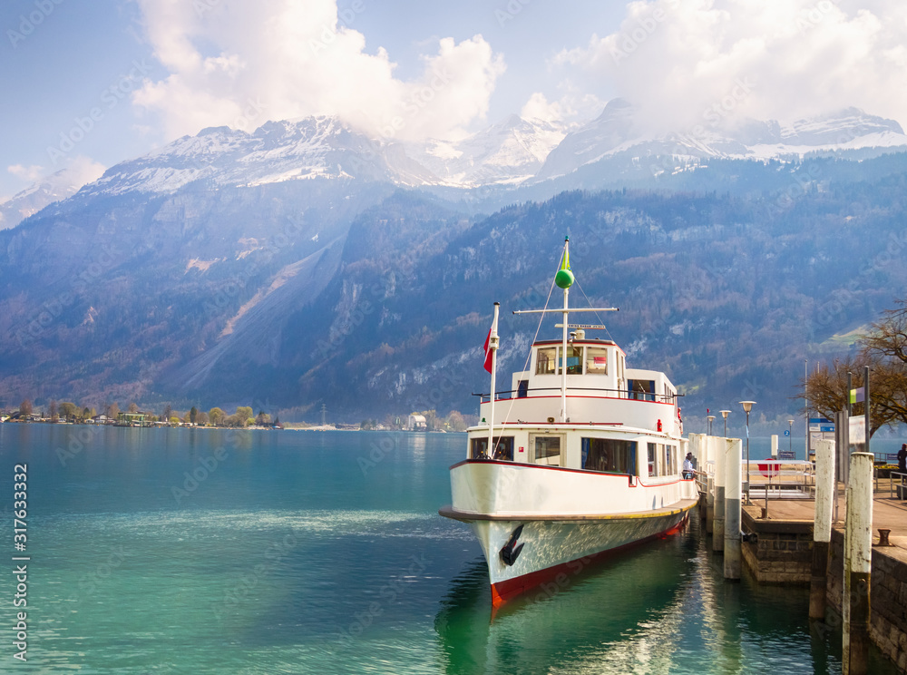 Boat Tour with Lake of Interlaken Switzerland, Tourist port in brienz Lake
