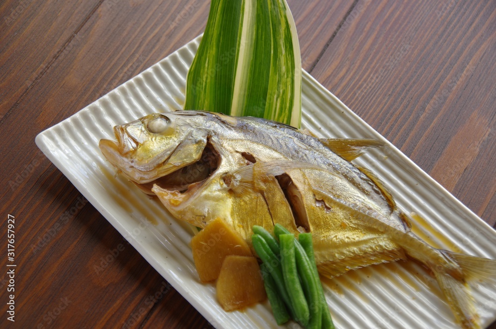 ヒラアジの煮付け 魚料理 日本食 Stock Photo Adobe Stock