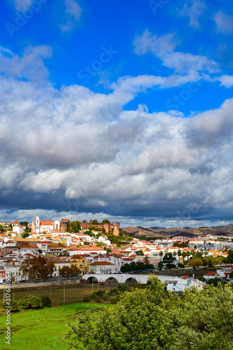 Panoramaansicht Silves, Algarve/Portugal © Ilhan Balta