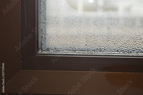 nasses Fenster
