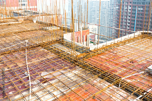 Roof structure,construct ion