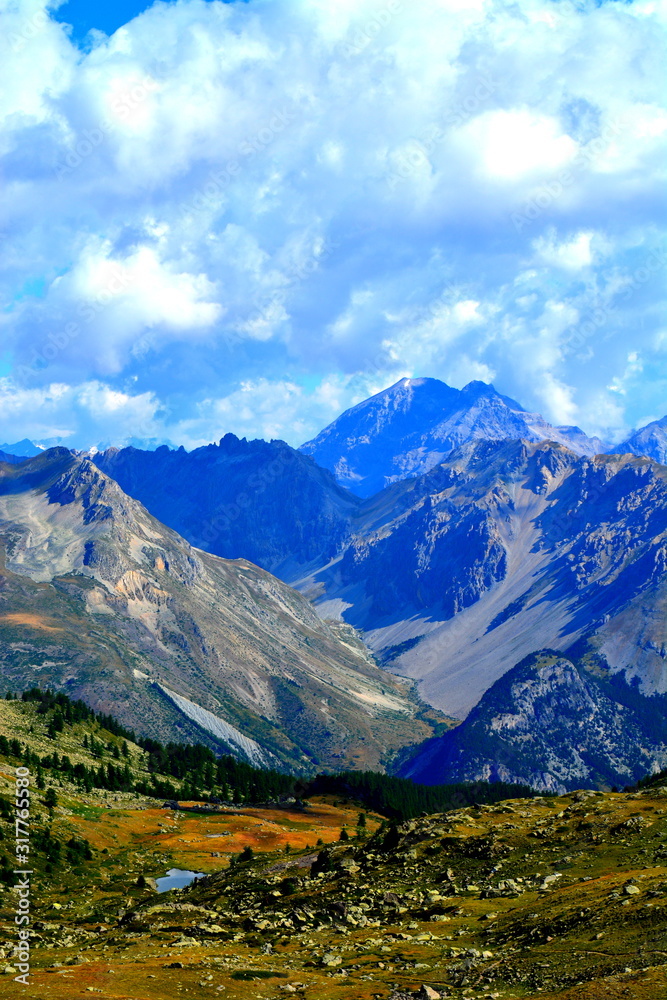 vue de montagne sur la vallée