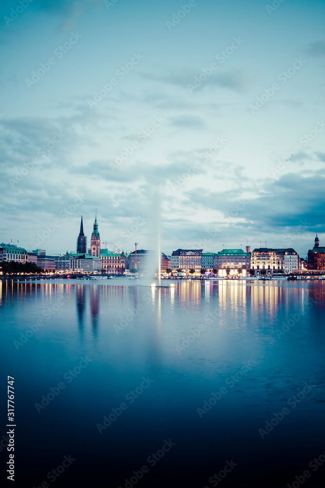 Germany, Hamburg, Inner Alster and Alster fountain in the evening Germany, Hamburg, Inner Alster and Alster fountain in the evening