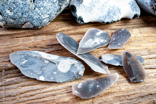 Feuerstein, Klinge, Messer, Steinzeit, Werkzeug, Flintknapping, Survivaltraining
